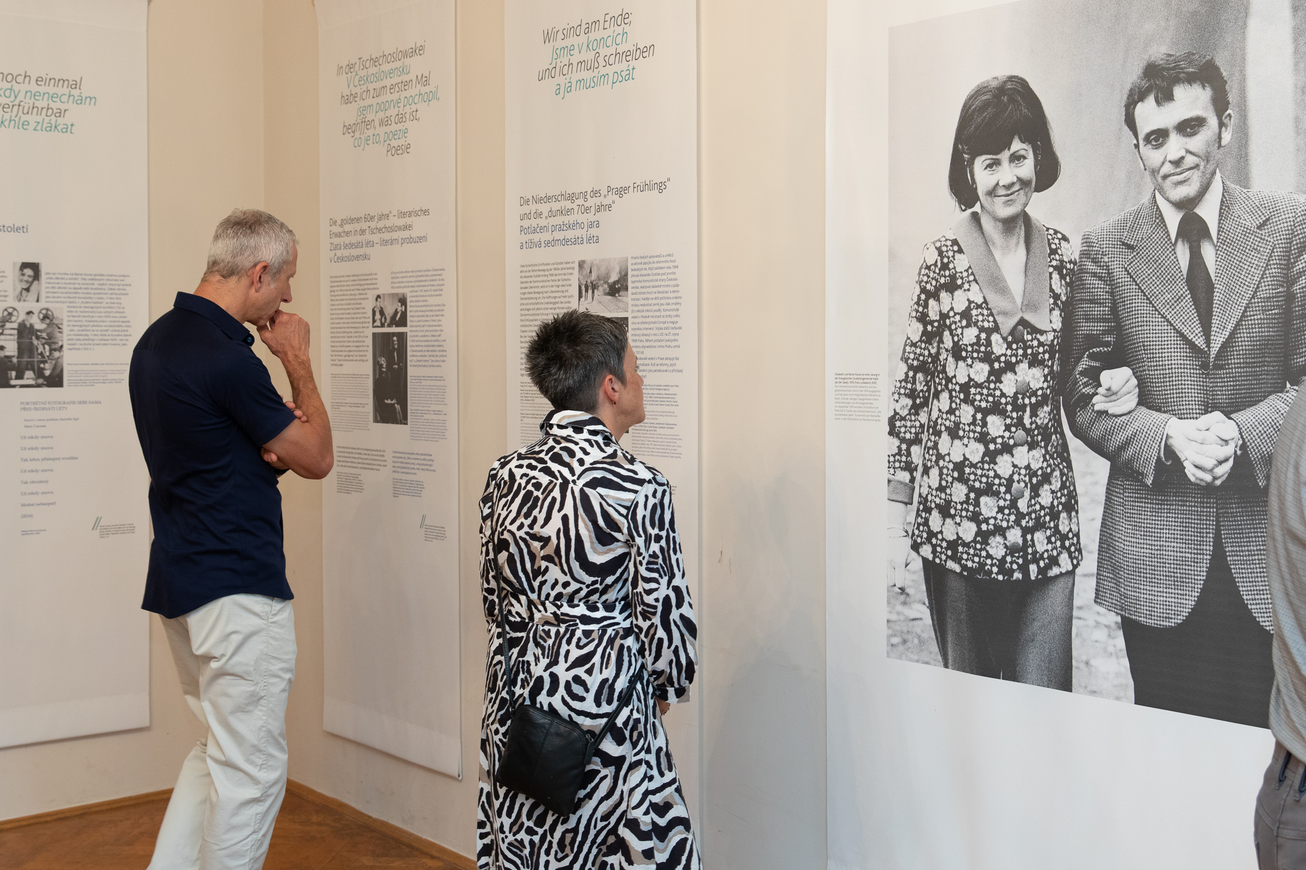 Blick in die Ausstellung in der Stadthalle in Oelsnitz